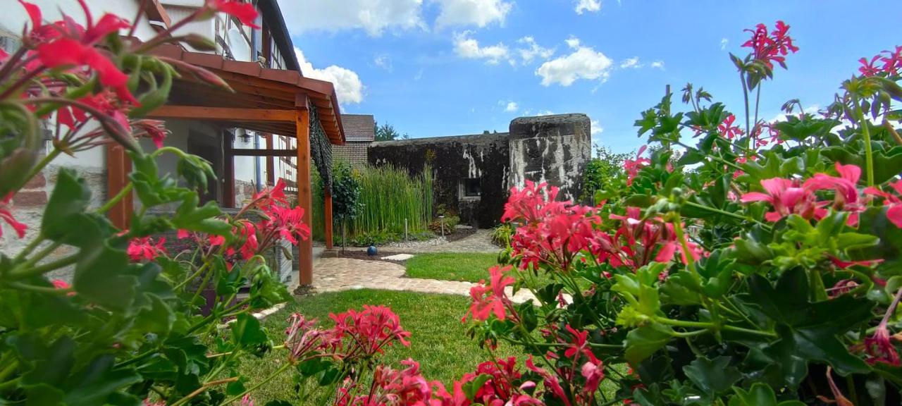 Au Bunker 67 Otel Rott Dış mekan fotoğraf